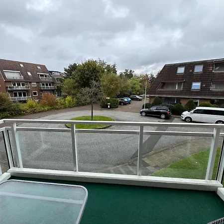 Strandnahe Mit Pool Sauna Und Balkon